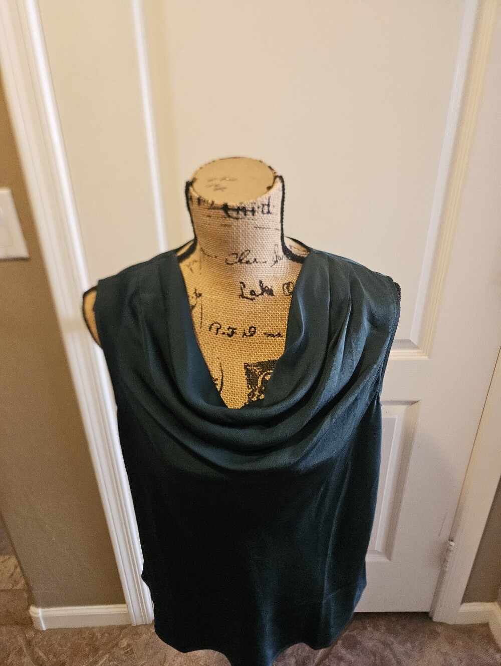 NWT ☆ Kasper Top, Medium Petite, Brand NEW!